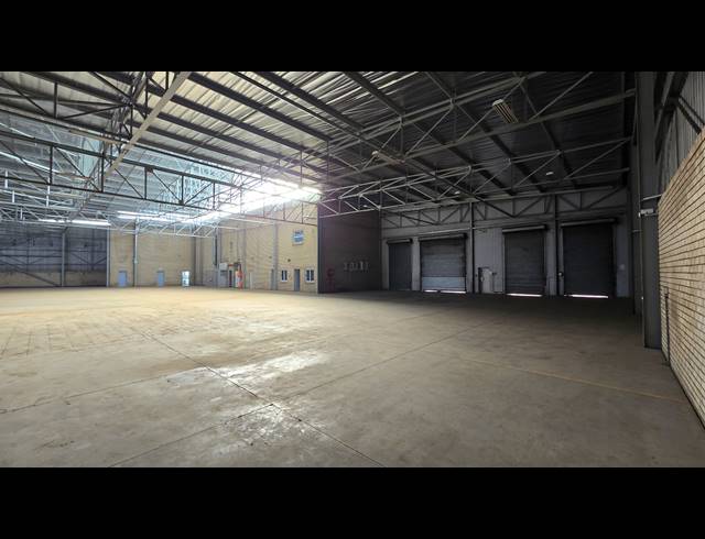 3,302M² WAREHOUSE TO LET IN SPARTAN